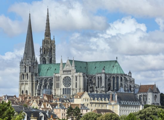 Learn All About The Chartres Cathedral